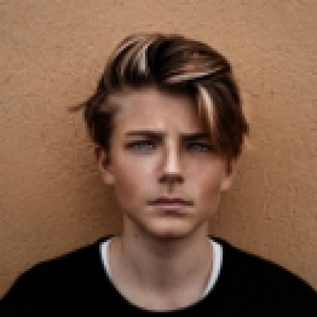 oliver-ragfelt-488196-unsplash-1024x1024